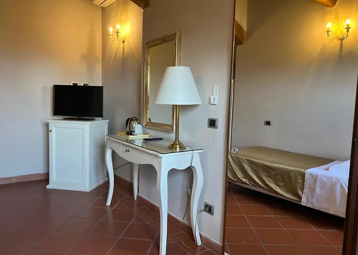 Hotel Leon Bianco 3*