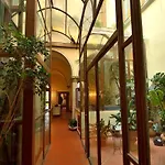 Leon Bianco Hotel 3*