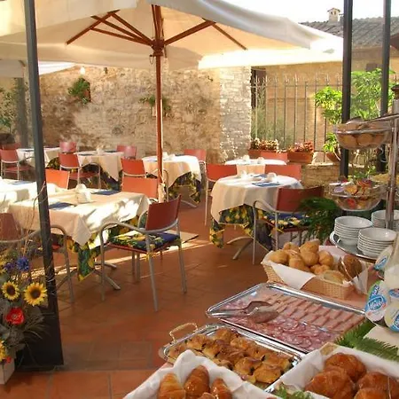 Hotel Leon Bianco