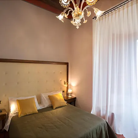 Hotel Leon Bianco